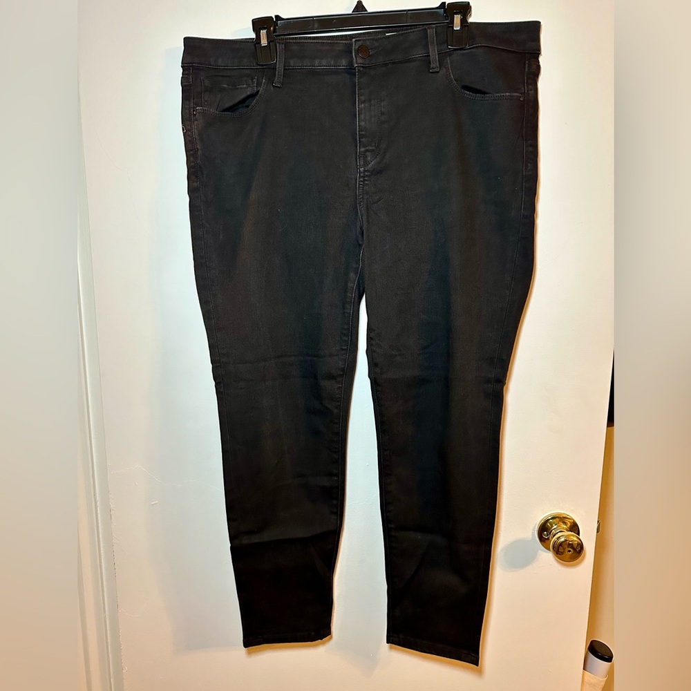 Treasure & Bond black skinny crop jeans size 34